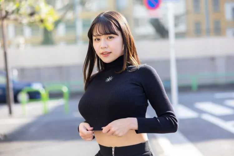 田野憂(たのゆう)：元グラビアアイドルからセクシー女優へ、“売れない”と噂の真相とは？